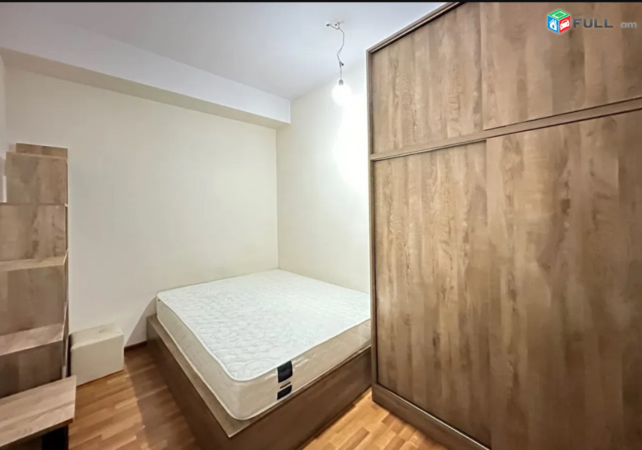 LA09189 Վարձով 3 սենյականոց բնակարան  Ադոնցի փողոց , նորակառույց շենքում