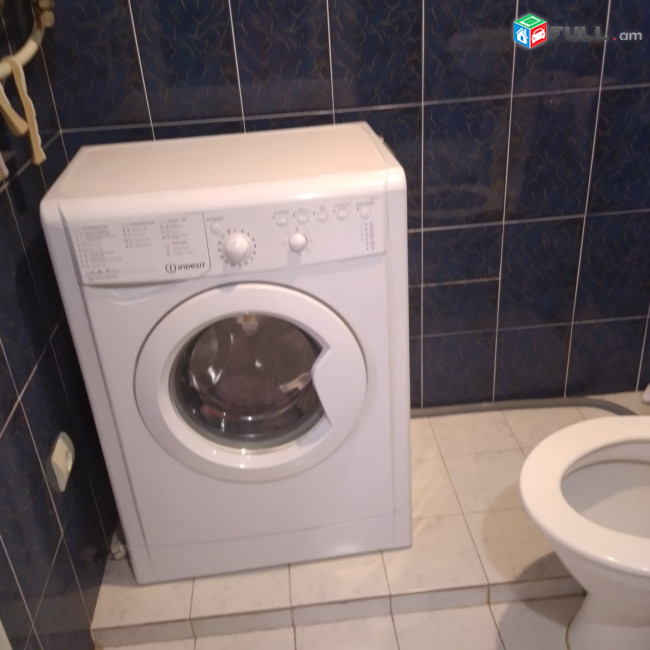 LA09202 Վարձով 2 սենյականոց բնակարան Գրիբոյեդովի փողոցում 