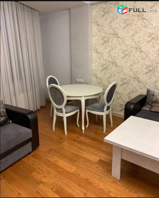 LA09255 Վարձով 3 սենյականոց բնակարան Սայաթ Նովա , Անի հյուրանոցի մոտ նորակառույց