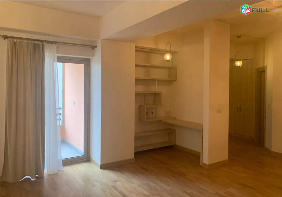 LA09258 Վարձով 3 սենյականոց բնակարան  Լեոյի փողոց , նորակառույց շենքում