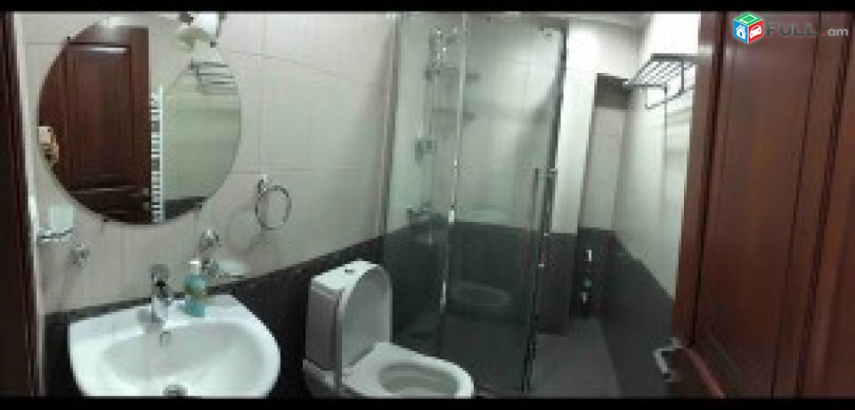 LA09263 Վարձով 4 սենյականոց բնակարան Կիևյան փողոցում