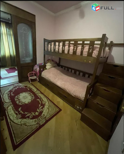 LA09266 Վարձով 4 սենյականոց բնակարան Սարյանի փողոցում