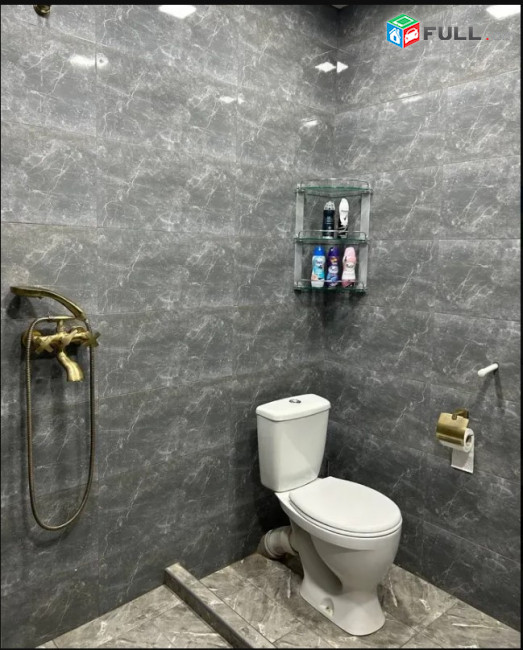 LA09295 Վարձով 3 սենյականոց բնակարան Ադոնցի փողոց , նորակառույց շենքում 