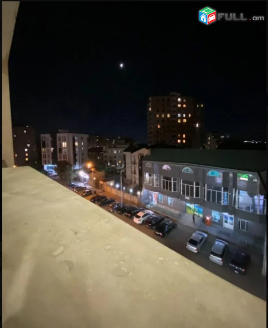 LA09307 Վարձով 3 սենյականոց բնակարան Գրիբոյեդով փողոցում , նորակառույց շենք