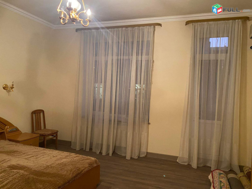 LA09322 Վարձով 3 սենյականոց բնակարան Տպագրիչներ փողոցում