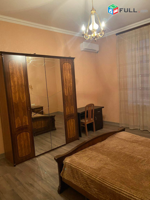 LA09322 Վարձով 3 սենյականոց բնակարան Տպագրիչներ փողոցում