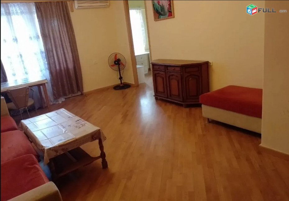 LA09333 Վարձով 3 սենյականոց բնակարան Մարշալ Բաղրամյան պողոտայում
