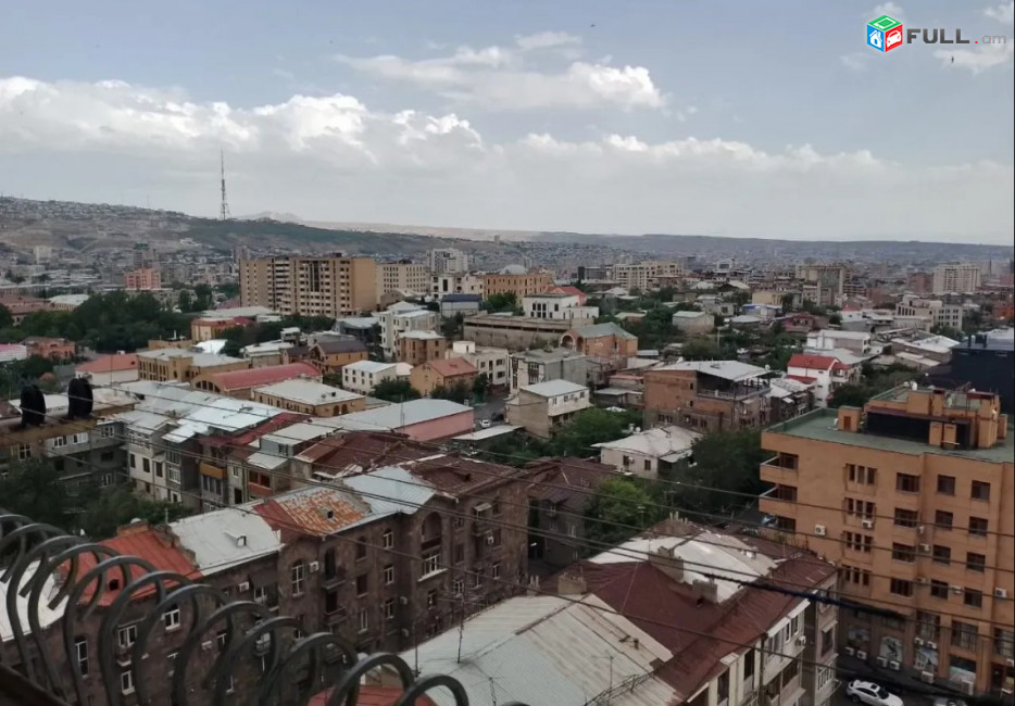 LA09333 Վարձով 3 սենյականոց բնակարան Մարշալ Բաղրամյան պողոտայում