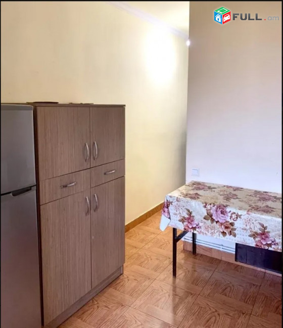 LA09340 Վարձով 2 սենյականոց բնակարան Արցախի պողոտայում