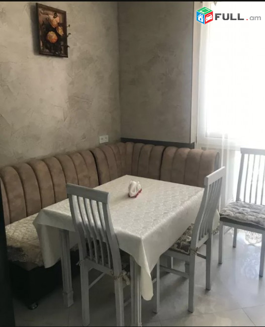 LA09325 Վարձով 5 սենյականոց բնակարան Նաիրի Զարյան , նորակառույց շենք