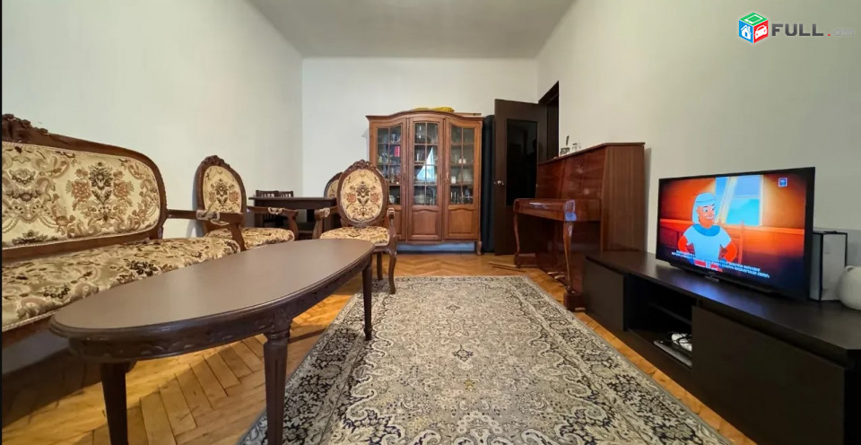 LA09360 Վաճառվում է 2 սենյականոց բնակարան Լենինգրադյան փողոցում