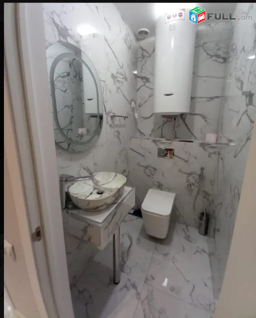 LA09400  Վարձով 3 սենյականոց բնակարան Վերին Անտառային փողոց , նորակառույց շենքում