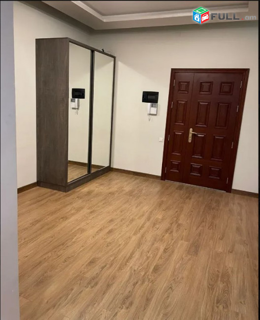 LA09412 Վարձով 3 սենյականոց բնակարան Գյուլբենկյան փողոց , նորակառույց շենքում 