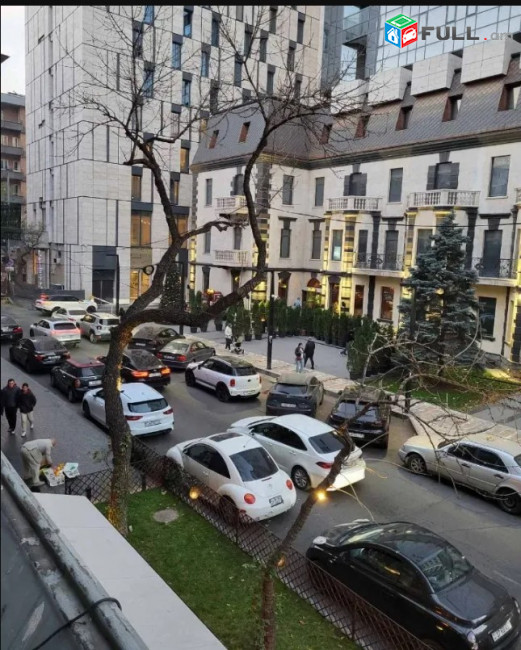 LA09419 Վարձով 2 սենյականոց բնակարան Պուշկինի փողոցում