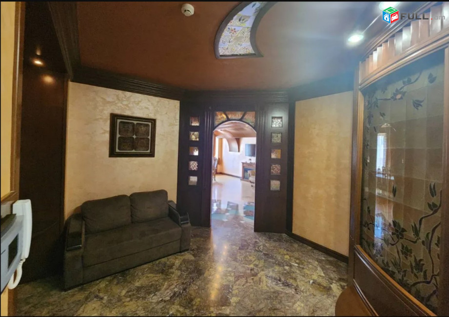 LA09423   Օրավարձով  3 սենյականոց բնակարան  Հյուսիսային պողոտա, նորակառույց շենքում