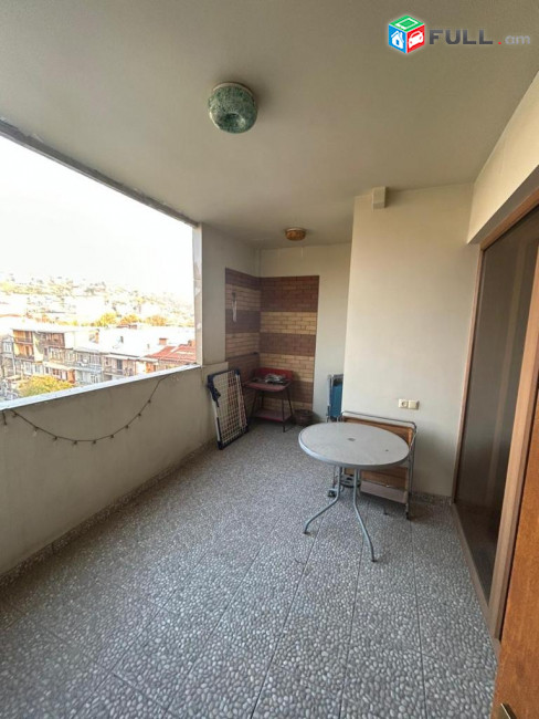 LA09430 Վարձով 3 սենյականոց բնակարան Նալբանդյան փողոց, Սայաթ Նովա