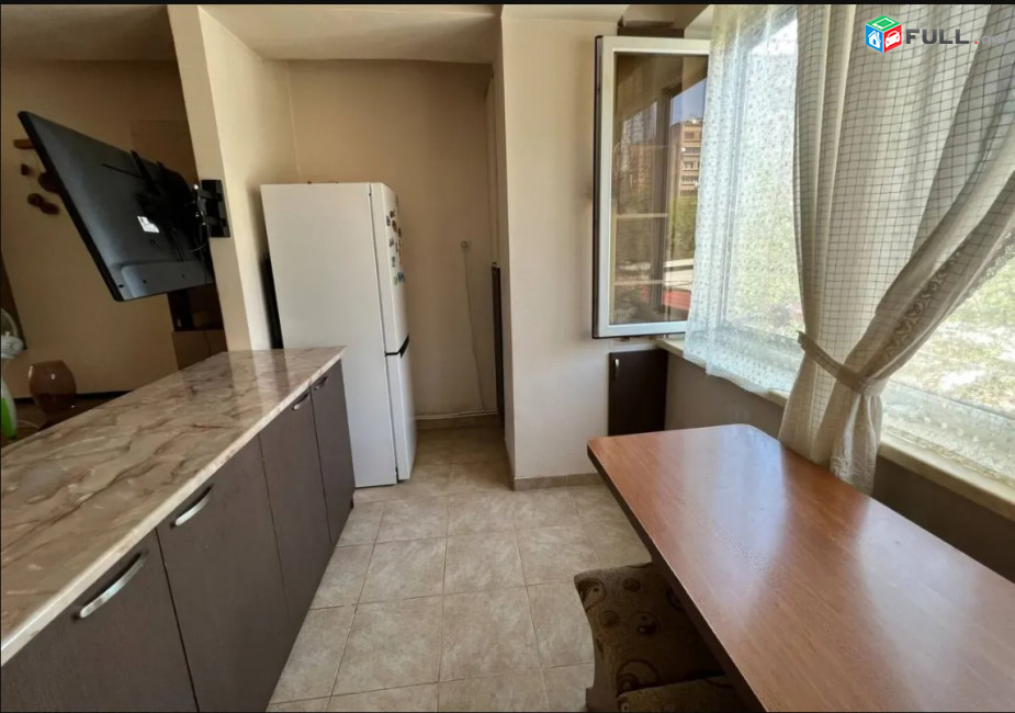 LA09431 Վարձով 3 սենյականոց բնակարան Դավթաշենի 4-րդ թաղամաս , Ծիրան սուպերմարկետի մոտ