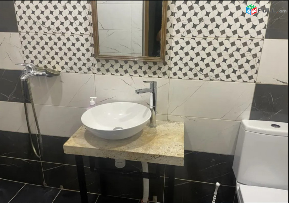 LA09461 Վարձով 4 սենյականոց 2  հարկանի քարե տուն Լուսինե Զաքարյան փողոց , Նորք Մարաշ
