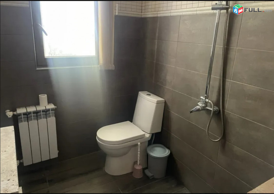 LA09461 Վարձով 4 սենյականոց 2  հարկանի քարե տուն Լուսինե Զաքարյան փողոց , Նորք Մարաշ