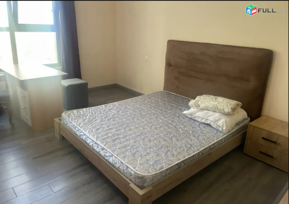 LA09461 Վարձով 4 սենյականոց 2  հարկանի քարե տուն Լուսինե Զաքարյան փողոց , Նորք Մարաշ