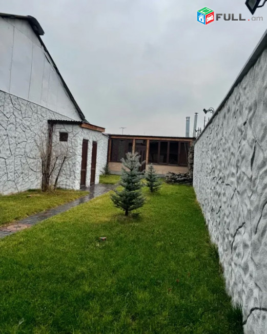 LA09475 Վարձով 3 սենյականոց առանձնատուն Էրեբունի , Էրեբունի Մոլլին հարակից