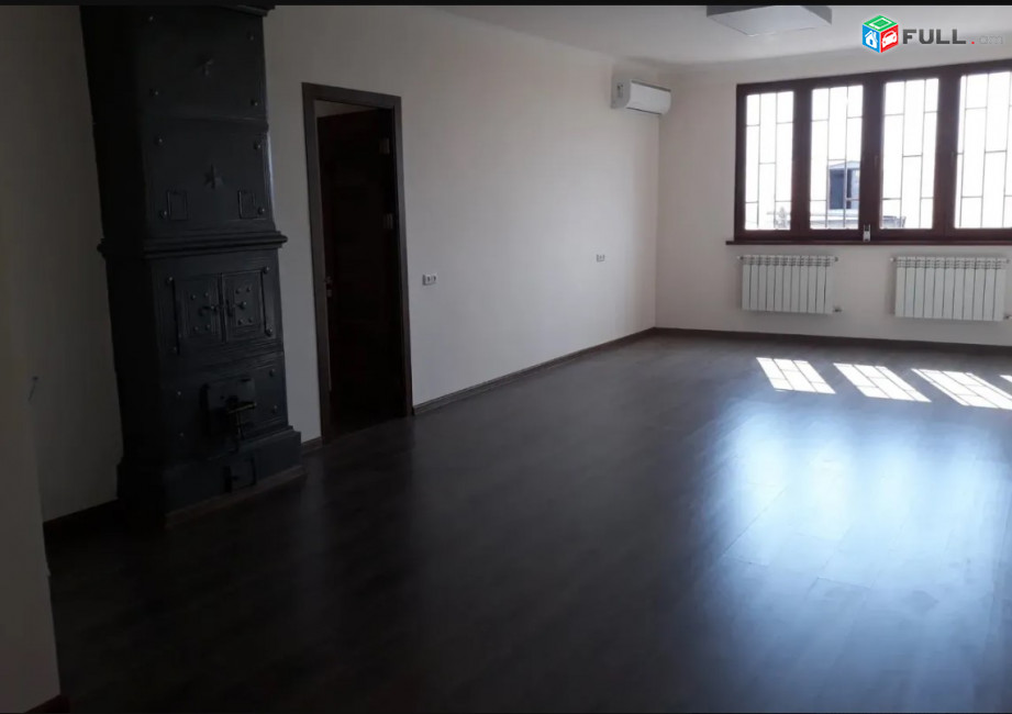 LA09485 Վարձով 7 սենյականոց բնակարան Մարշալ Բաղրամյան պողոտայում