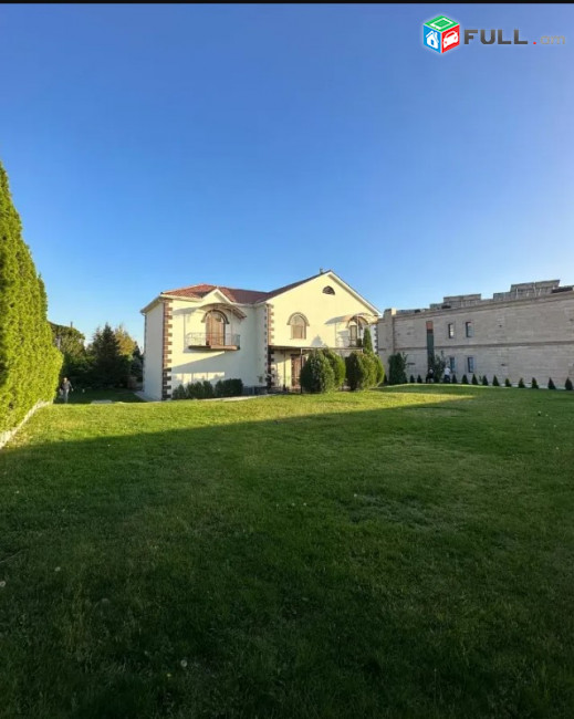 LA09514 Վարձով 5 սենյականոց 3 հարկանի տուն, Վահագնի Թաղամաս Աջափնյակում