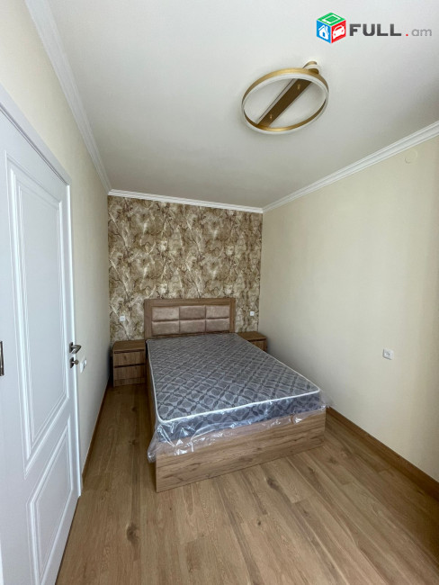 LA09522 Վարձով 3 սենյականոց բնակարան Ավանեսովի փողոցում , Էրեբունի Մասիվ հիվանդանոցի դիմաց