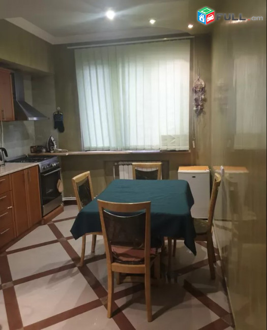 LA09534 Վարձով 3 սենյականոց բնակարան Գարեգին Նժդեհի փողոցում