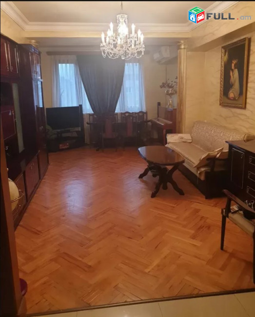  LA09534 Վարձով 3 սենյականոց բնակարան Գարեգին Նժդեհի փողոցում
