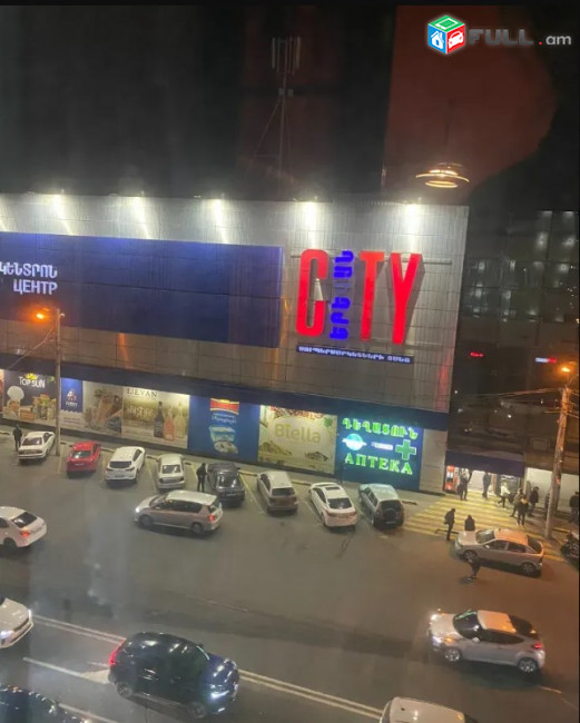 LA09540 Վարձով 3 սենյականոց բնակարան Բագրատունյաց փողոցում