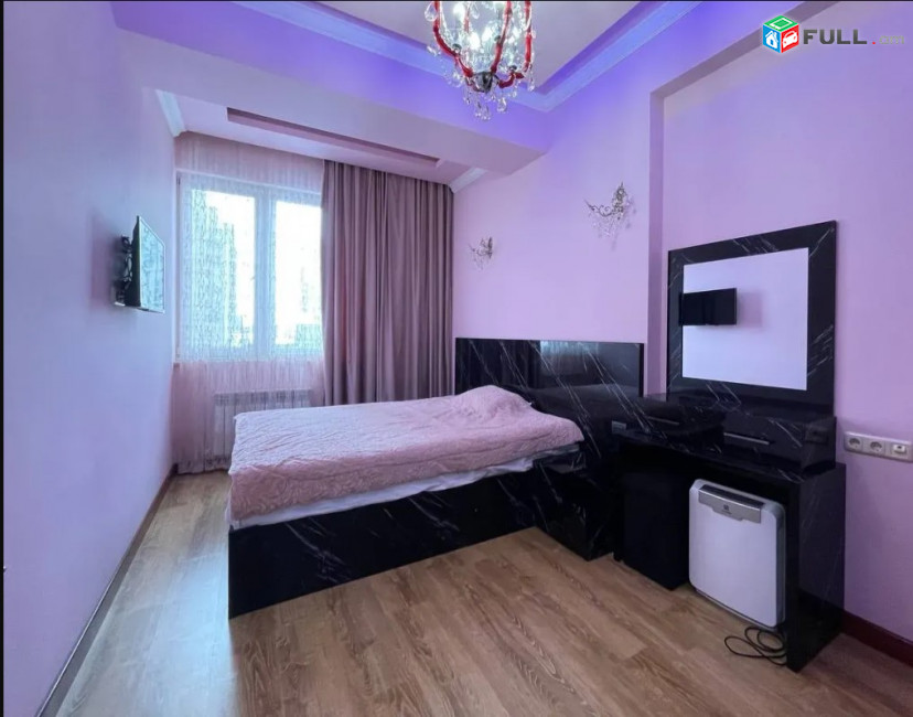 LA09545  Վարձով 4 սենյականոց բնակարան Պուշկինի փողոց ,  նորակառույց շենքում 