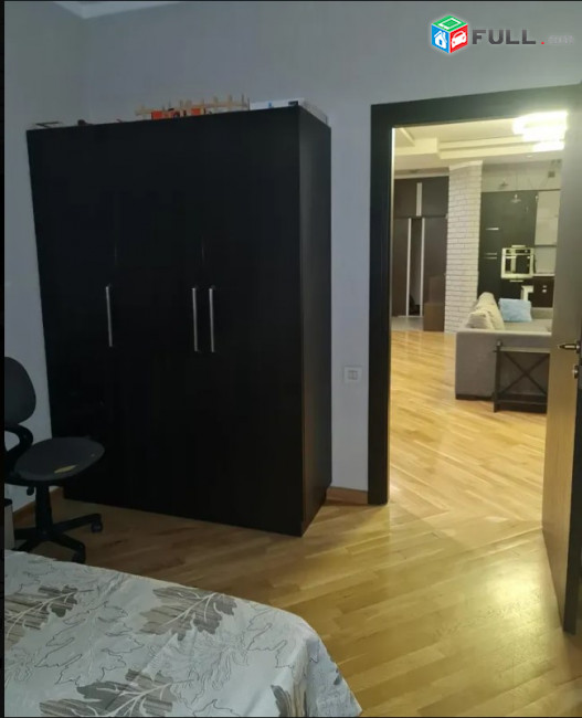 LA09572 Վարձով 3 սենյականոց բնակարան Հրաչյա Ներսիսյան փողոցում, նորակառույց շենքում 