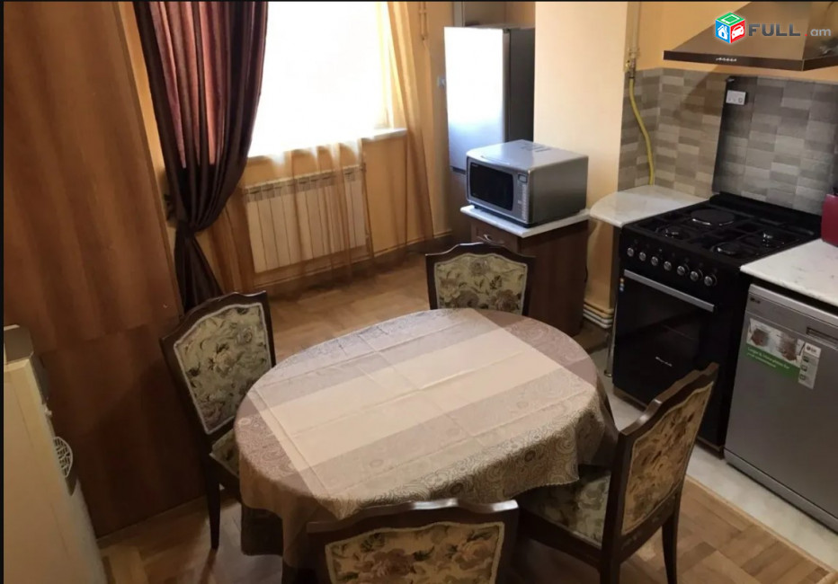 LA09575 Վարձով 2 սենյականոց բնակարան Մոսկովյան փողոցում