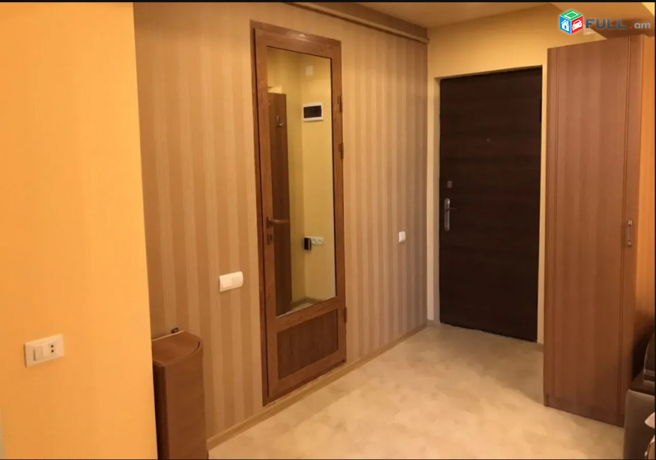 LA09575 Վարձով 2 սենյականոց բնակարան Մոսկովյան փողոցում