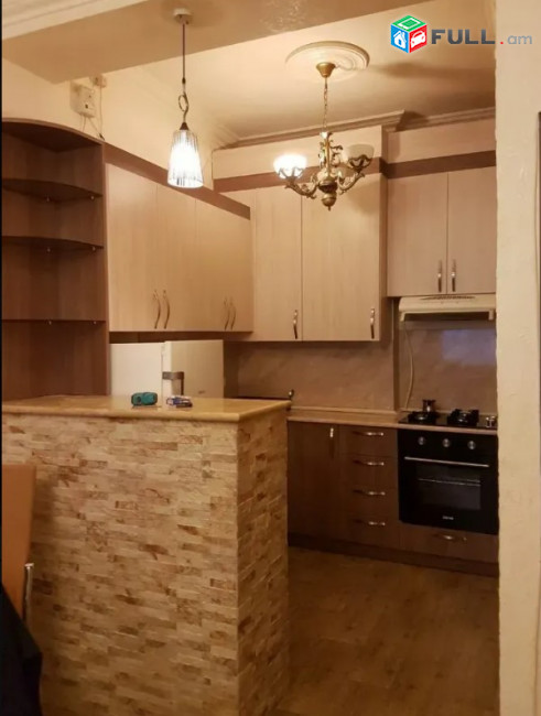LA09585 Վարձով 2 սենյականոց բնակարան Լենինգրադյան փողոց , նորակառույց շենք