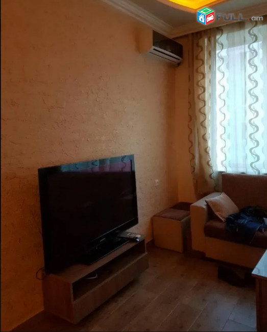 LA09585 Վարձով 2 սենյականոց բնակարան Լենինգրադյան փողոց , նորակառույց շենք