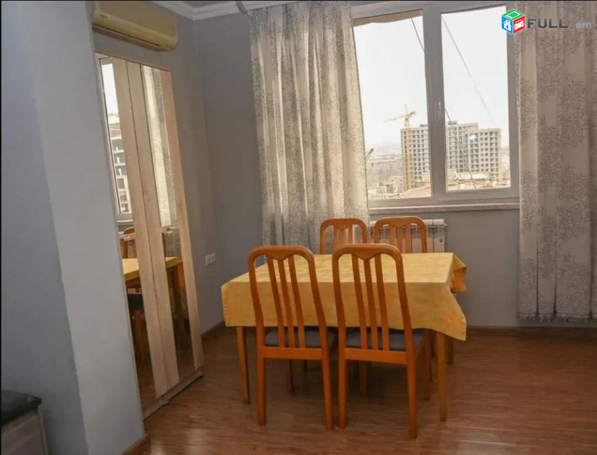 LA09586 Վարձով 2 սենյականոց բնակարան Լենինգրադյան փողոց , նորակառույց շենքում 