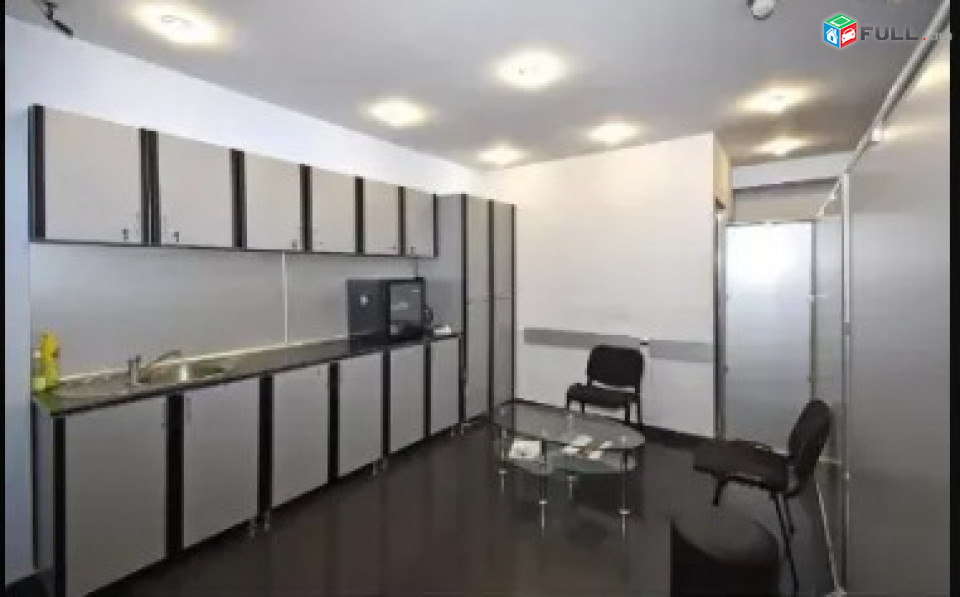 LA09617 Վարձով 120 քմ. Բազմաֆունկցիոնալ գույք Կարապետ Ուլնեցու փողոցում