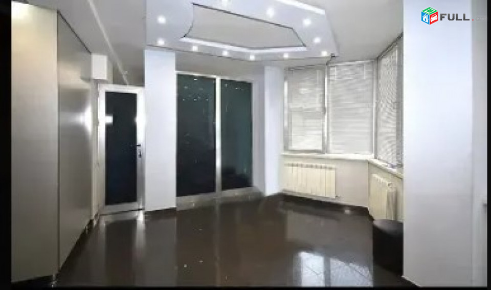 LA09617 Վարձով 120 քմ. Բազմաֆունկցիոնալ գույք Կարապետ Ուլնեցու փողոցում
