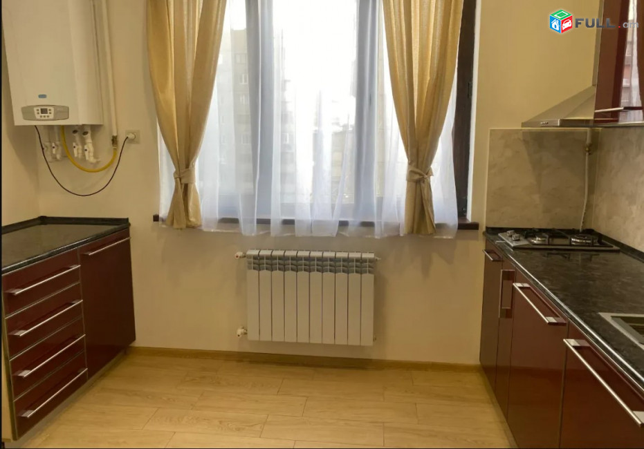 LA09612 Վարձով 2 սենյականոց բնակարան  Արամ Խաչատրյան փողոց