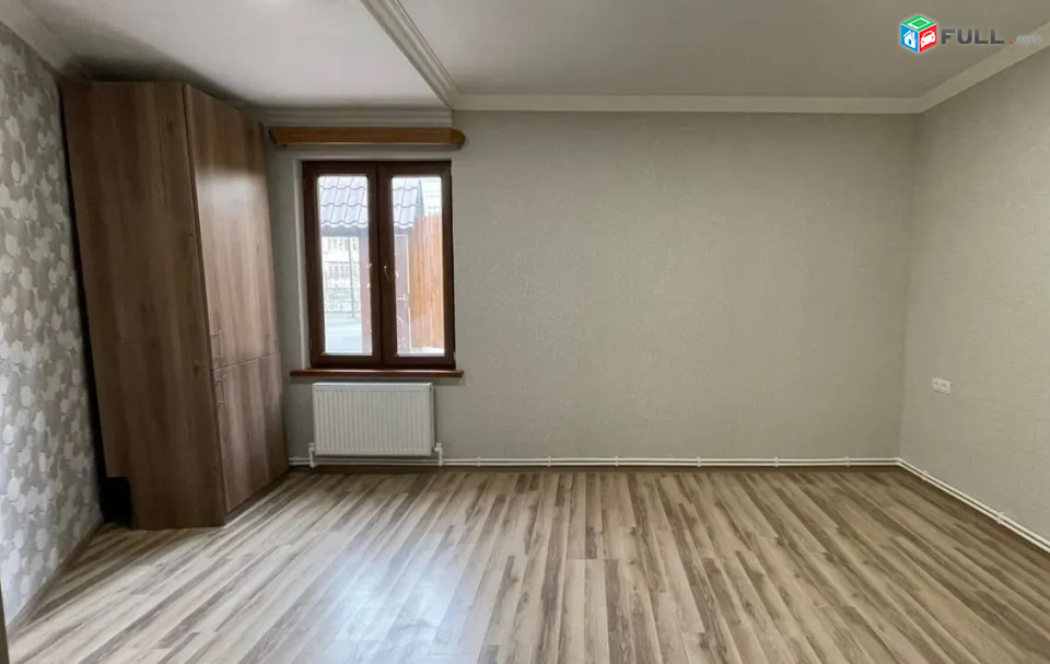 LA09630 Վարձով 3 սենյականոց 1 հարկանի քարե թաունհաուզ Մարգարյան փողոցում