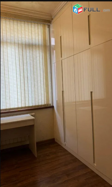 LA09646 Վարձով  2 սենյականոց բնակարան Տերյան փողոցում