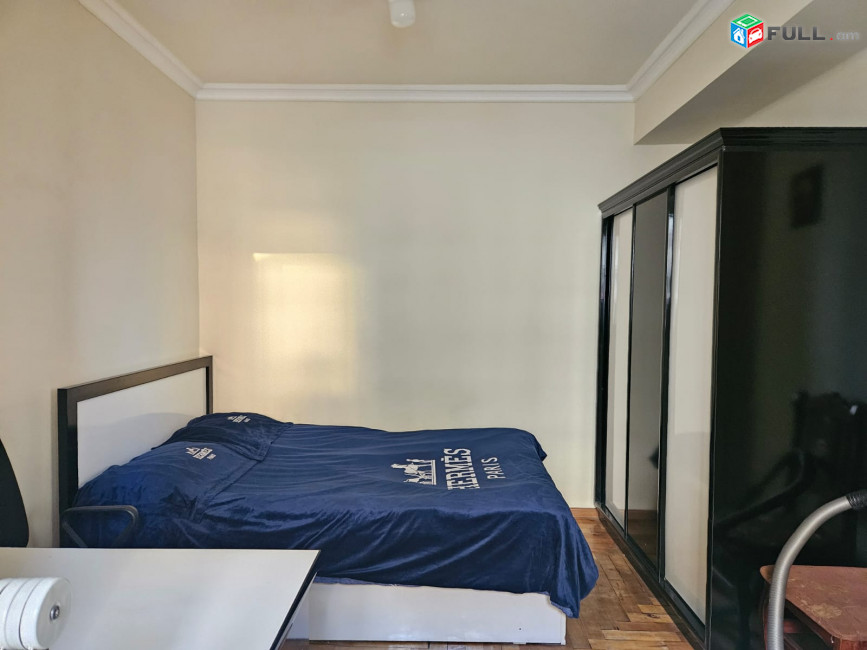 LA09660 Վարձով 3 սենյականոց բնակարան Սունդուկյան փողոց , Հրաչյա Քոչար 