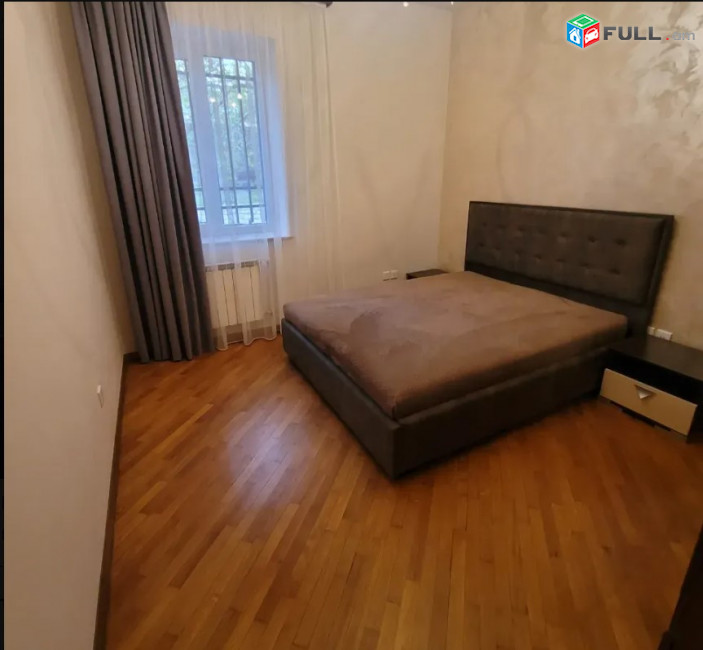 LA09736  Օրավարձով 3 սենյականոց 1 հարկանի քարե տուն Քանաքեռ 1-ին փողոցում, Երազ այգու մոտակայքում