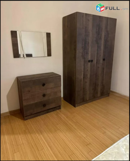 LA09742 Վարձով 4 սենյականոց բնակարան Արգիշտի փողոց,  նորակառույց շենքում