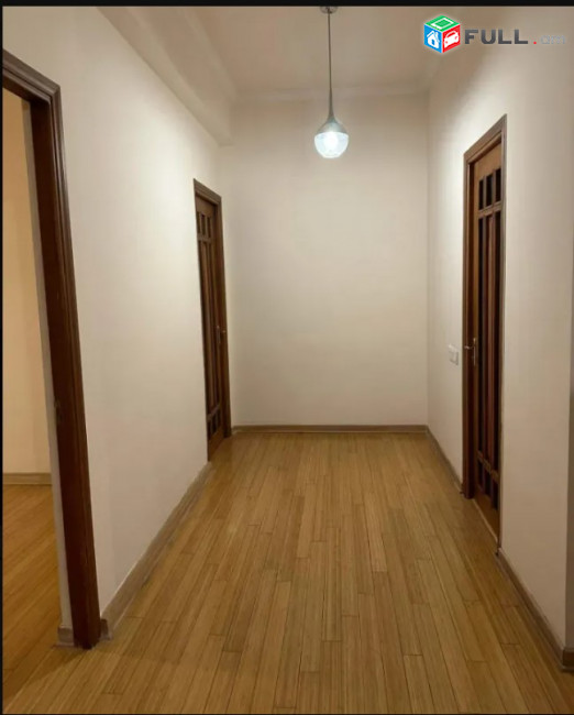 LA09742 Վարձով 4 սենյականոց բնակարան Արգիշտի փողոց,  նորակառույց շենքում
