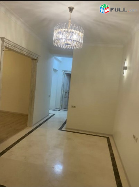 LA09740 Վարձով 3 սենյականոց բնակարան Արամի փողոց , Մալիբու այգու մոտ