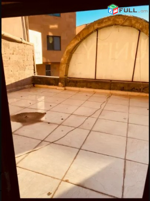 LA09767 Վարձով 127 քմ. Կոմերցիոն անշարժ գույք Կիևյան փողոցում Արաբկիրում