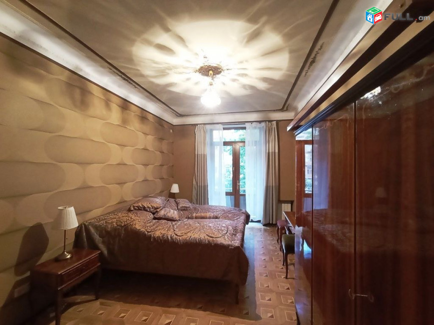 LA09810 Վարձով 3 սենյականոց բնակարան Ազատության պողոտայում